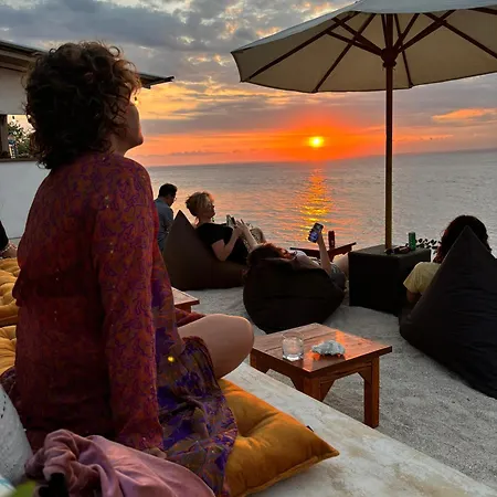 The Edge Lembongan-2